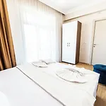 فندق Blue Vista & 4*