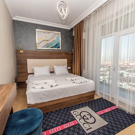 Blue Vista & Hotel *