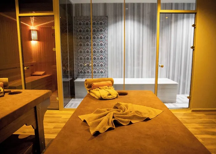 Blue Vista & Hotel *